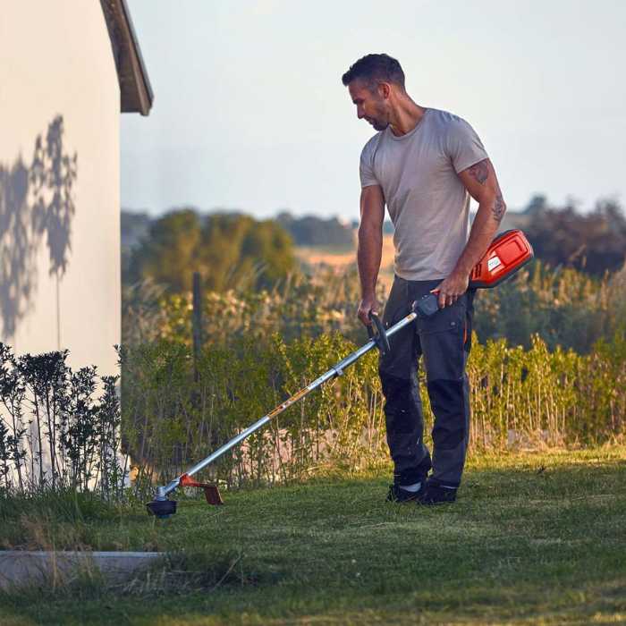 Importancia del cortabordes en el mantenimiento del césped
